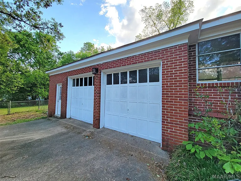 4066 Wares Ferry Rd — Photo 16