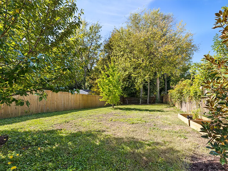 117 Idlewild Ave — Photo 20