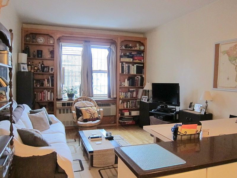 1st image of 515 E 88th St APT 3B