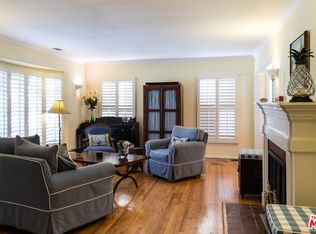 221 Entrada Dr, Santa Monica, CA 90402