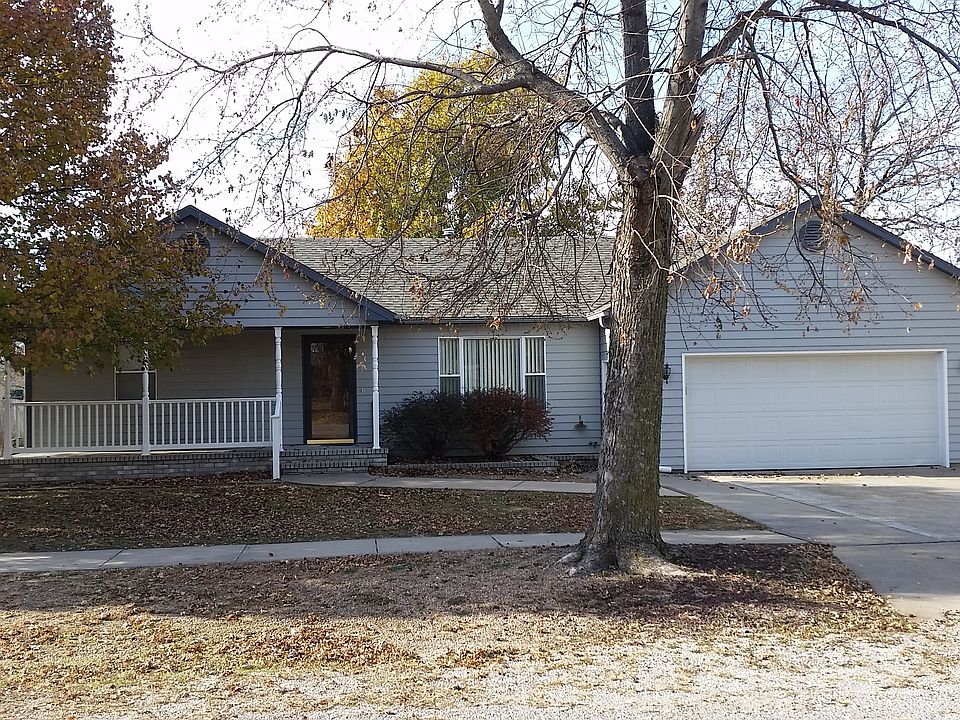 Front View of Home