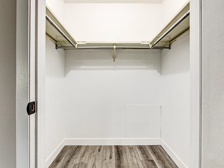 334 Tyrrell Ct #1 — Photo 9