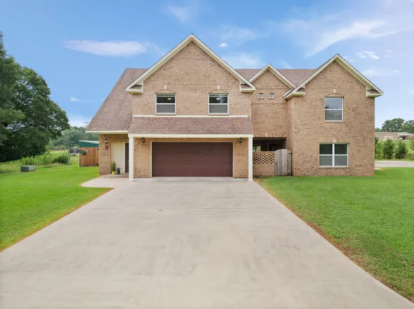 242 Ryan St #2, Anacoco, LA 71403