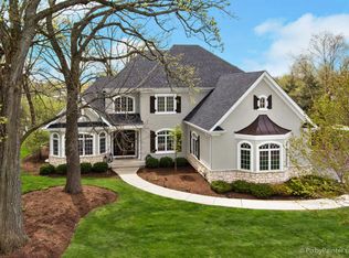 9010 Lynwood Ln, Crystal Lake, IL 60014