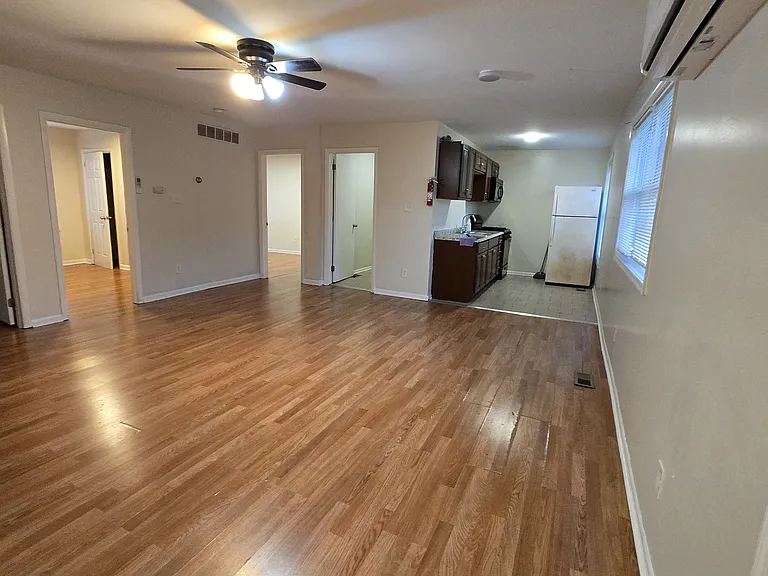 335 Lumber St — Photo 3