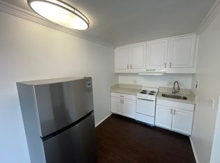 (Undisclosed Address), Los Angeles, CA 90057