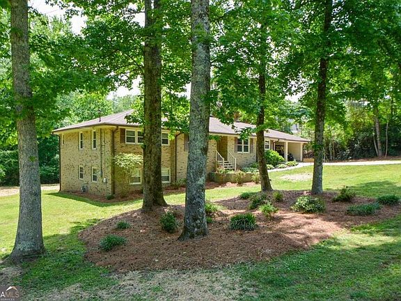 3rd image of 5851 Wills Orchard Rd