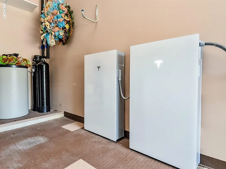 2239 Monarch Terrace Dr — Photo 31