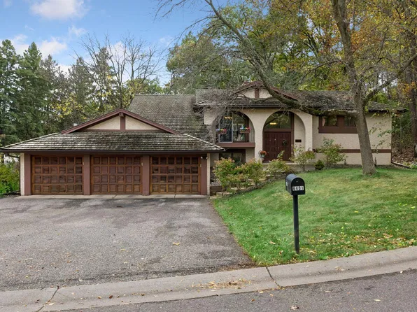 6401 Timber Rdg, Edina, MN 55439