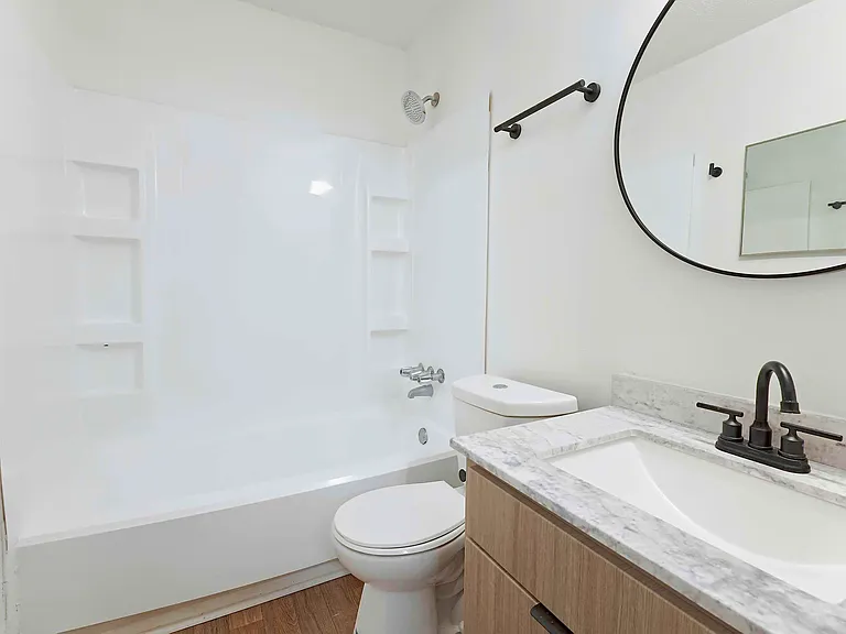 Enclave at North Point — Photo 60