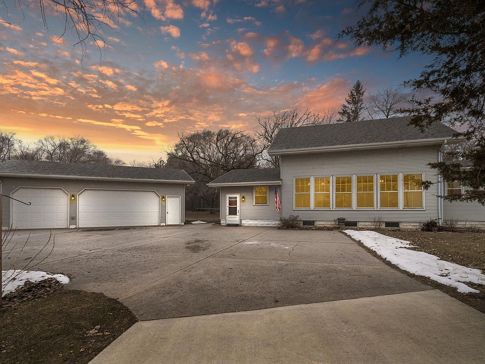 1st image of 14840 Bowers Dr NW