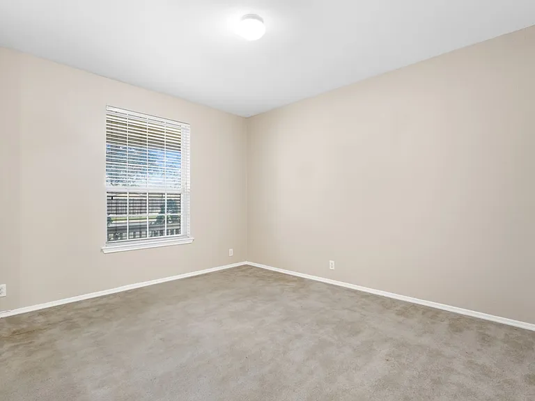 4914 Roan Brk — Photo 8
