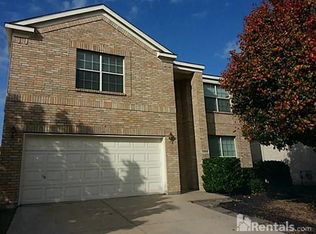 10013 Chadbourne Rd, Fort Worth, TX 76244