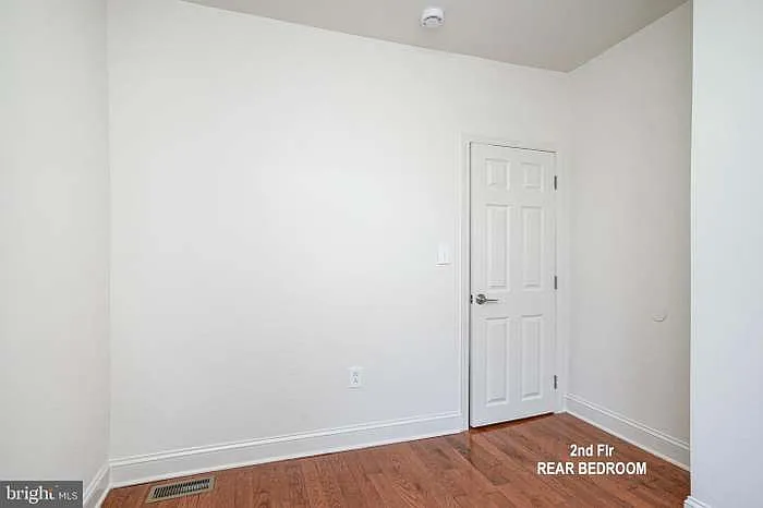 2010 S Croskey St — Photo 24
