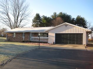 28981 Gaulrapp Rd, Rock Falls, IL 61071