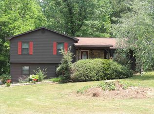 271 Hearthstone Dr, Newnan, GA 30263