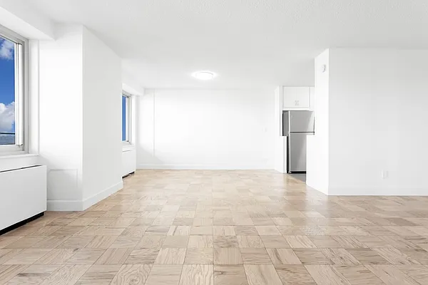 Rented by Olnick Organization | media 3