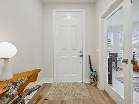 4th image of 309 Continuum Loop