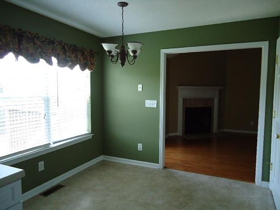 4th image of 1181 Anthony Ct