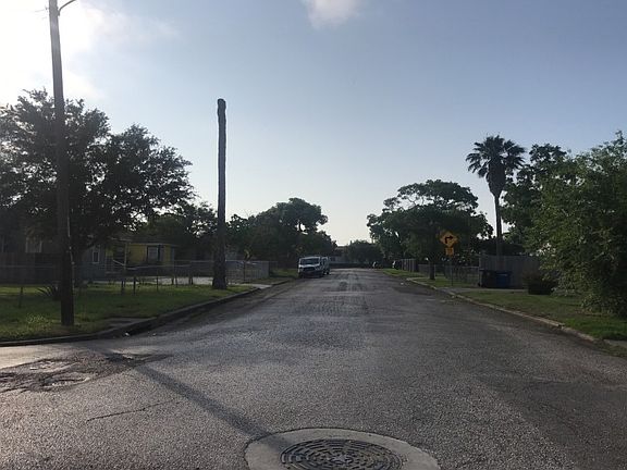 5th image of 1501 Eunice Dr