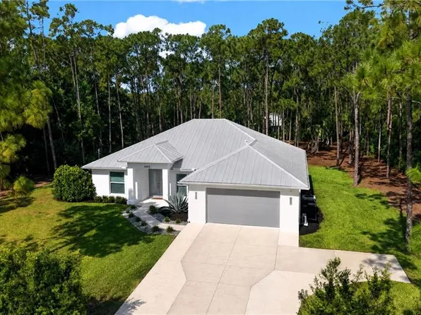 24476 Mountain View DR, BONITA SPRINGS, FL 34135
