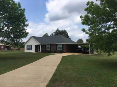 34 Countryside Ln, Elmore, AL, 36025