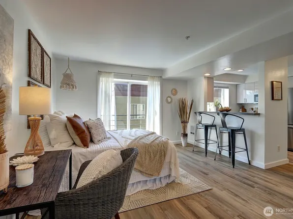 712 E Denny Wy Unit #502, Seattle, WA 98122
