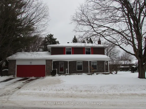 251 4th Ave, Hanover, ON N4N 2B6