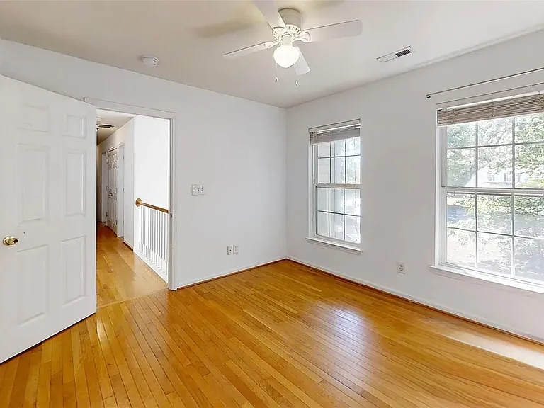 7411 Gate Key Ct — Photo 15
