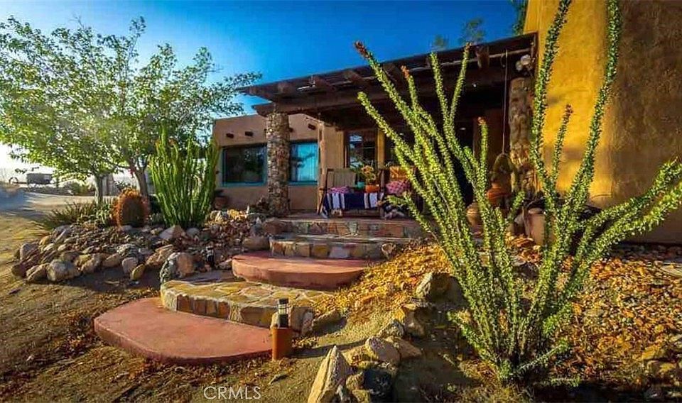 1st image of 62238 Rincon Rd