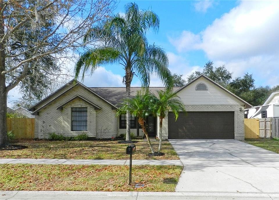 1st image of 10204 Rainbridge Dr