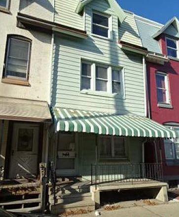 2nd image of 950 N 11th St