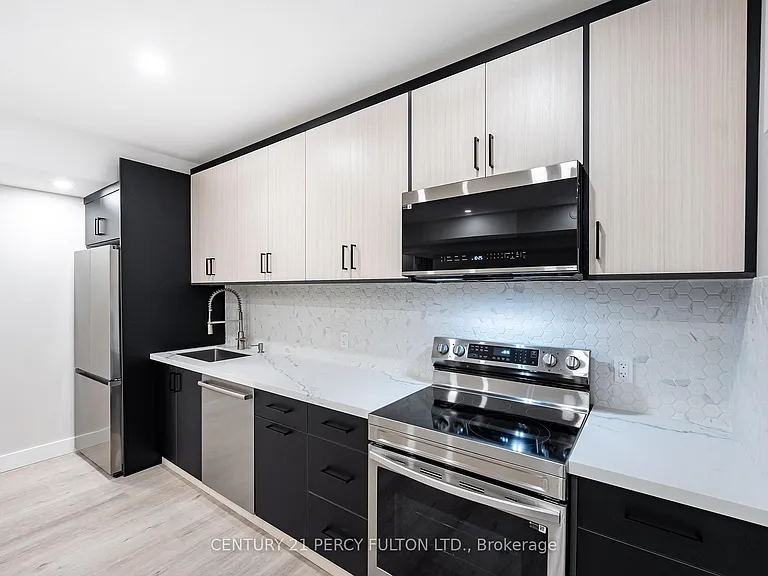 13 McKayfield Rd #LOWER — Photo 18
