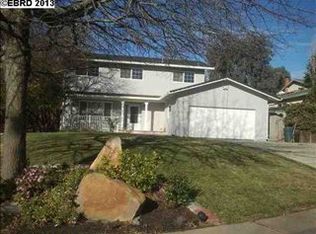 1 Lagunita Ct, Martinez, CA 94553