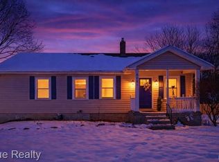 6080 Northrup Dr, Waterford, MI