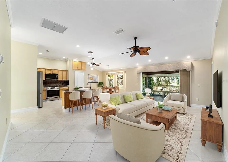 1109 Alcove Loop