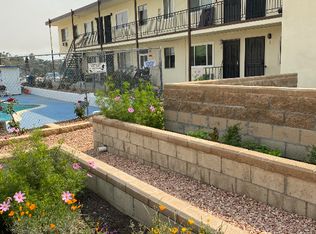 713 E Elder St APT 1, Fallbrook, CA 92028