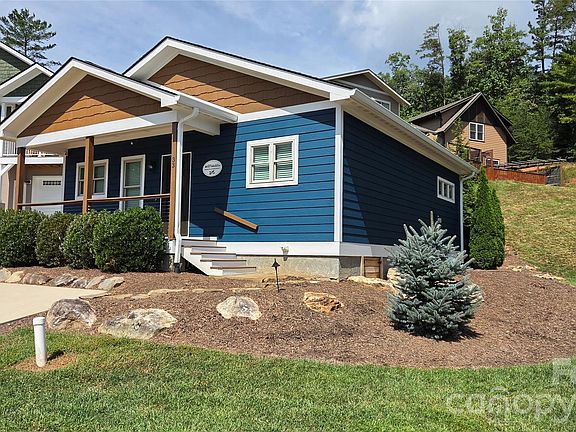 5th image of 33 Westside Village Rd