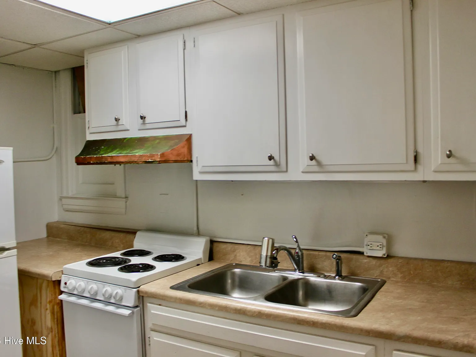 1 bed, 1.0 bath, $1,300 — Photo 4