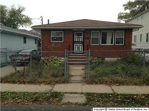 1st image of 476 Lincoln Ave