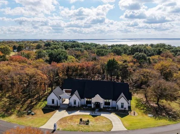 313 Cedar Creek Landing Ln, Kemp, TX 75143