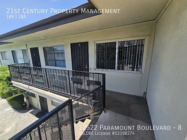 12522 Paramount Blvd #8 — Photo 7