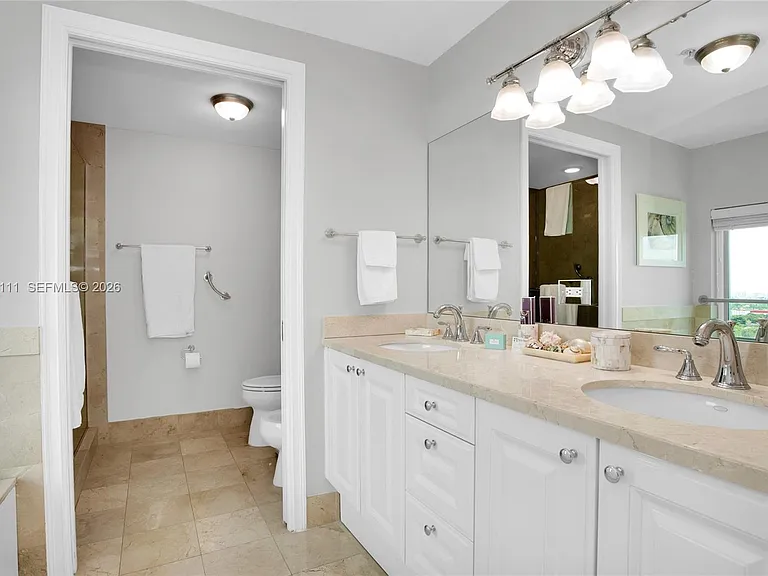 3400 SW 27th Ave #1904 — Photo 9
