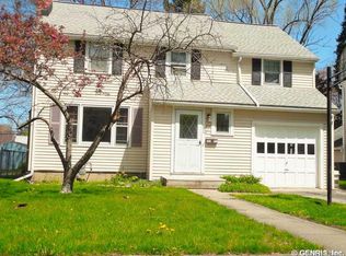 214 Coolidge Rd, Rochester, NY 14622