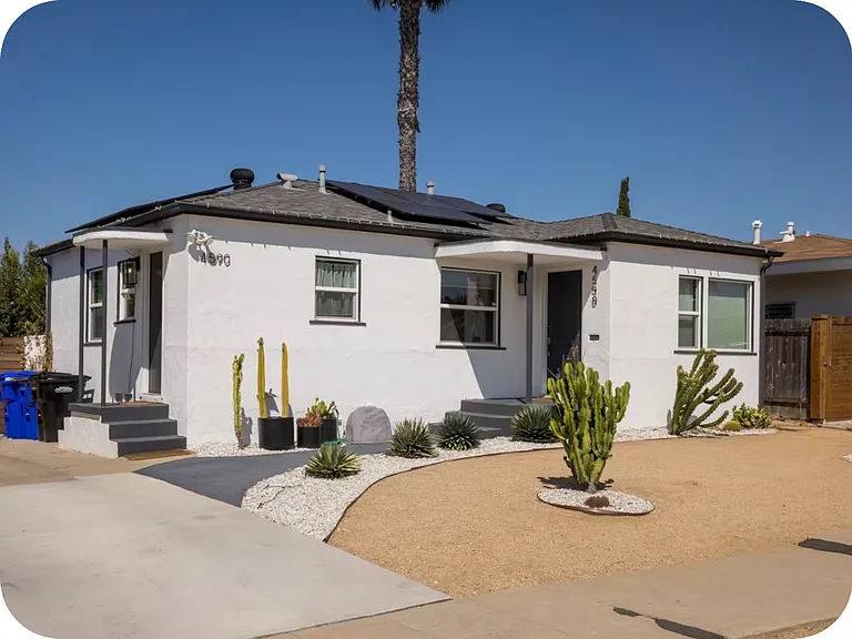 4590 Winona Ave — Photo 22