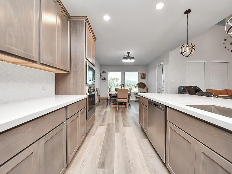 603 Beachman Shore Ln — Photo 9