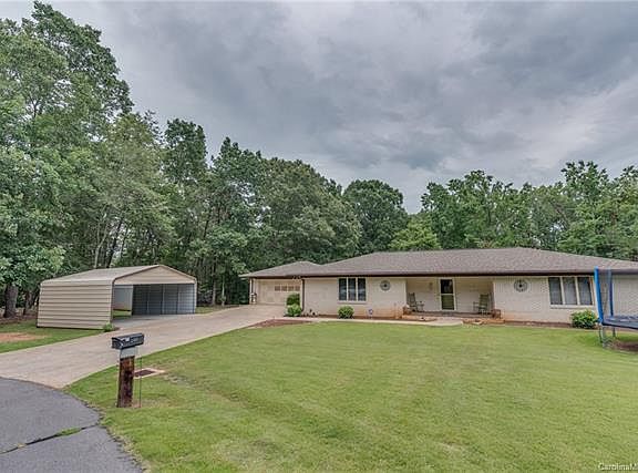 2nd image of 240 Peace Dr