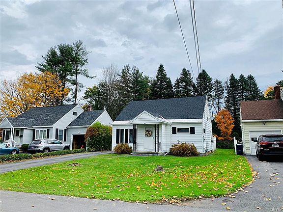 2nd image of 5 Mulvihill Dr