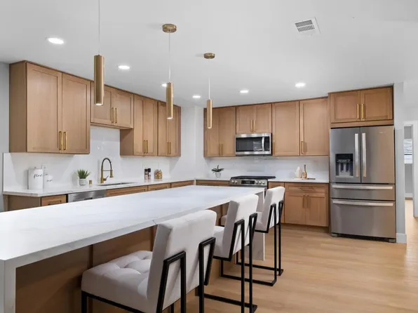 5722 Sprinter Ln, Bonita, CA 91902