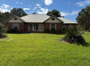 380 Tremain Dr, Hinesville, GA 31313